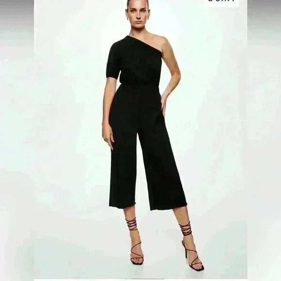 Mango Asymmetric Texture Jumpsuit Size Small - Picture 3 of 8